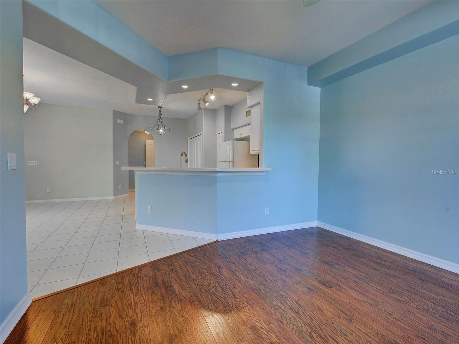 L PAVIA - Residential