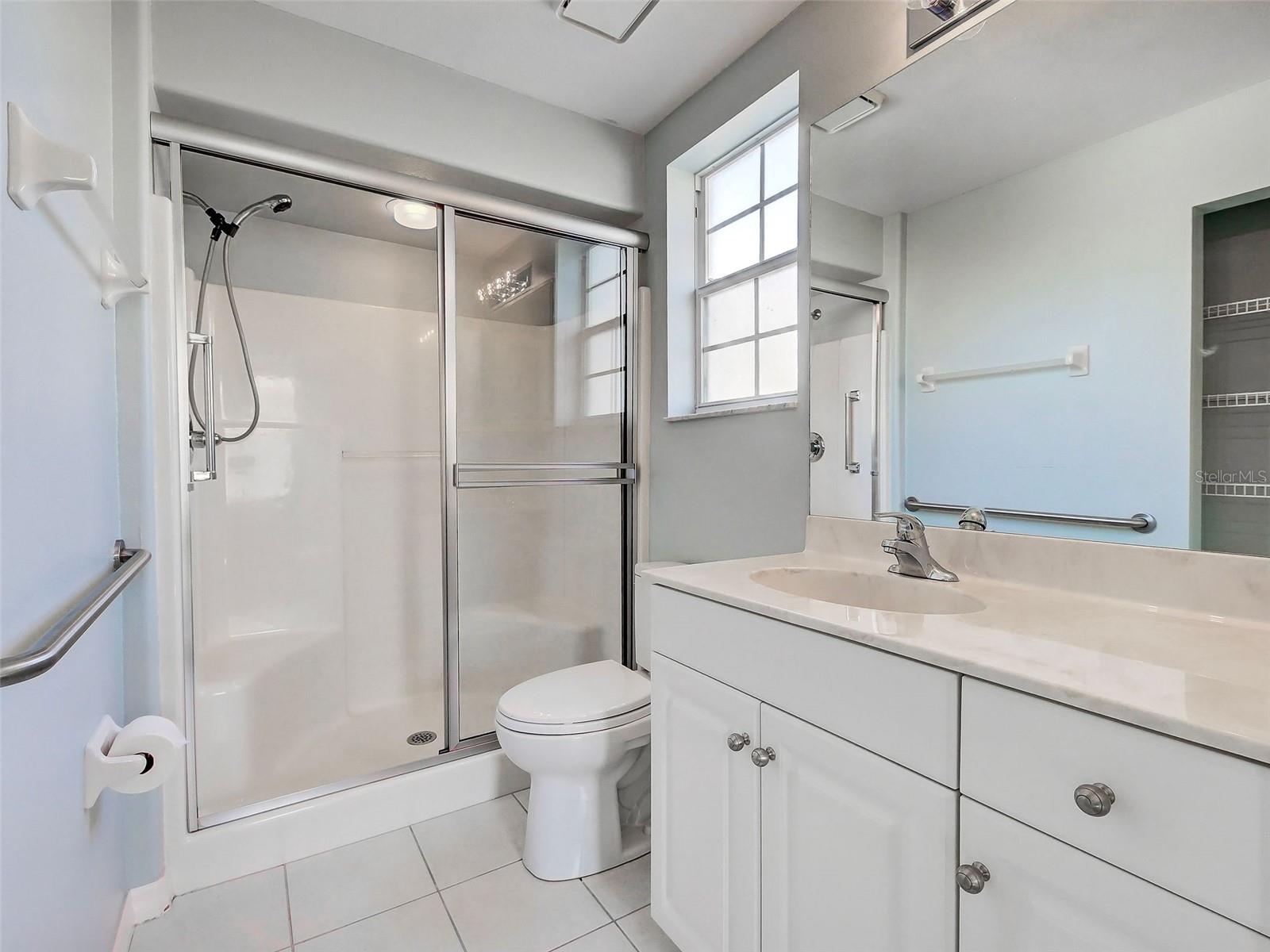 L PAVIA - Residential