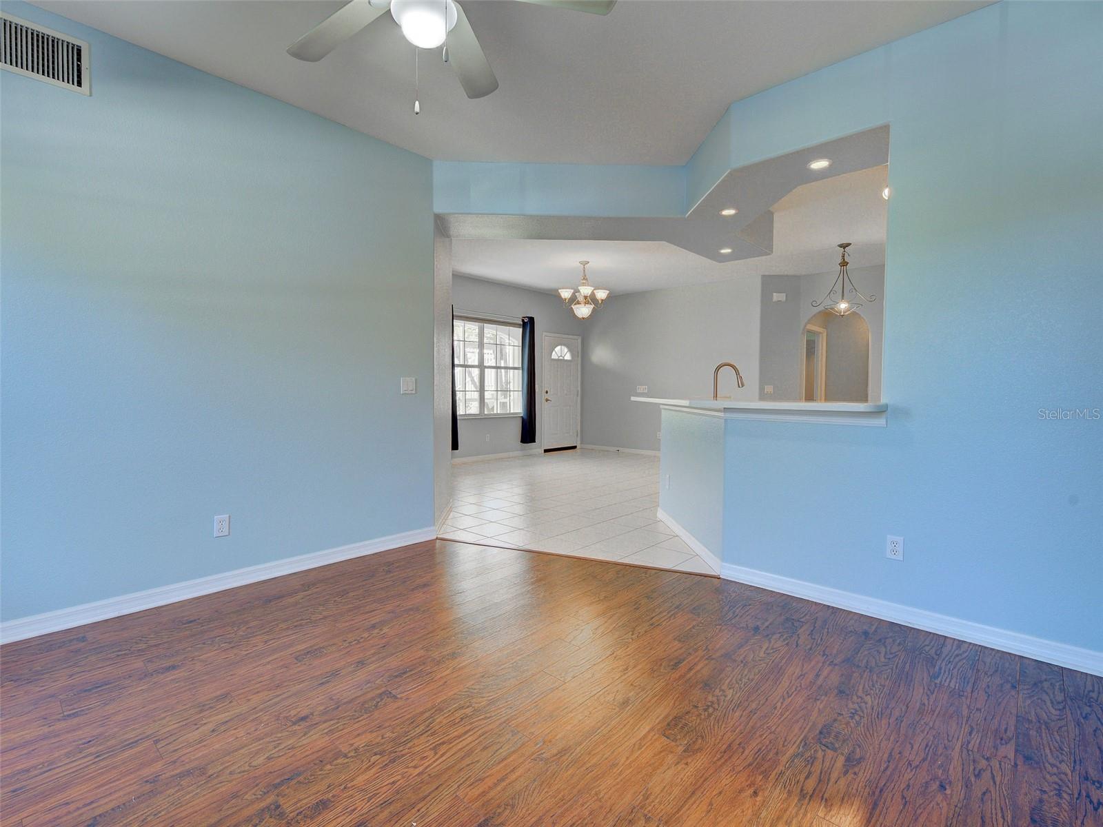 L PAVIA - Residential