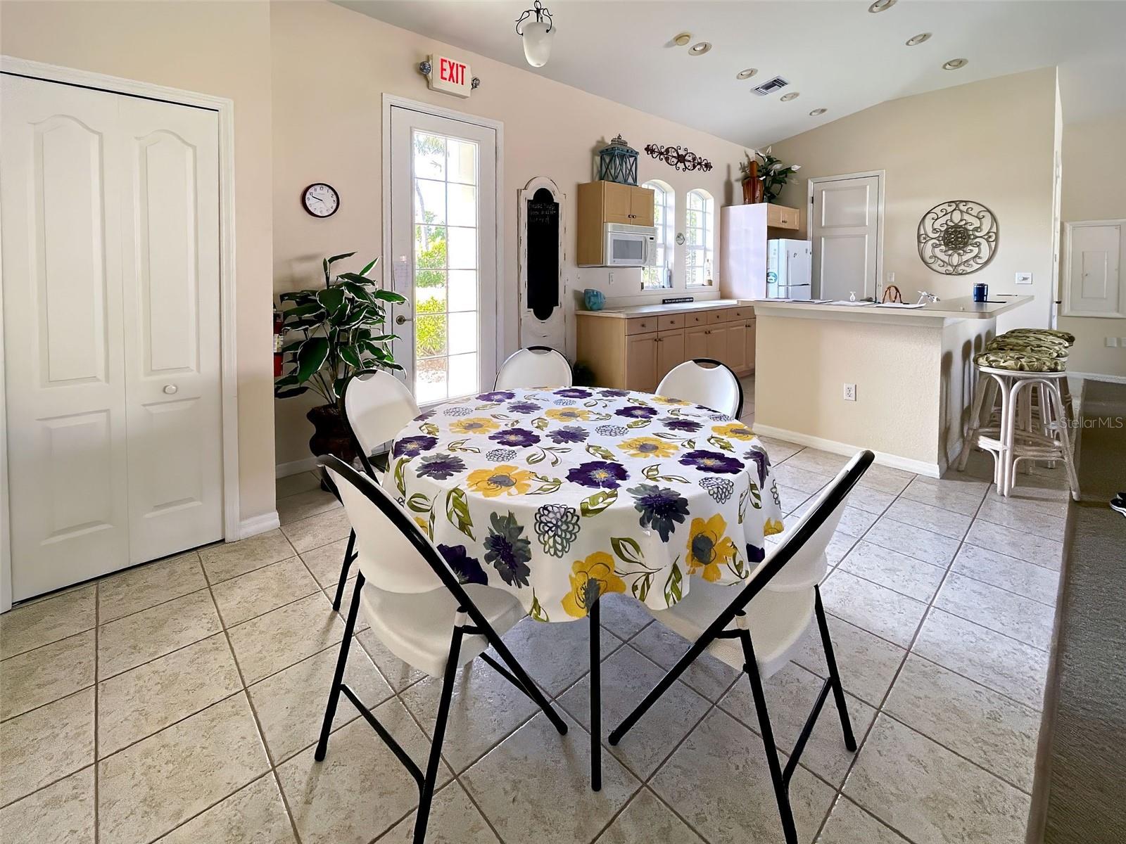 L PAVIA - Residential