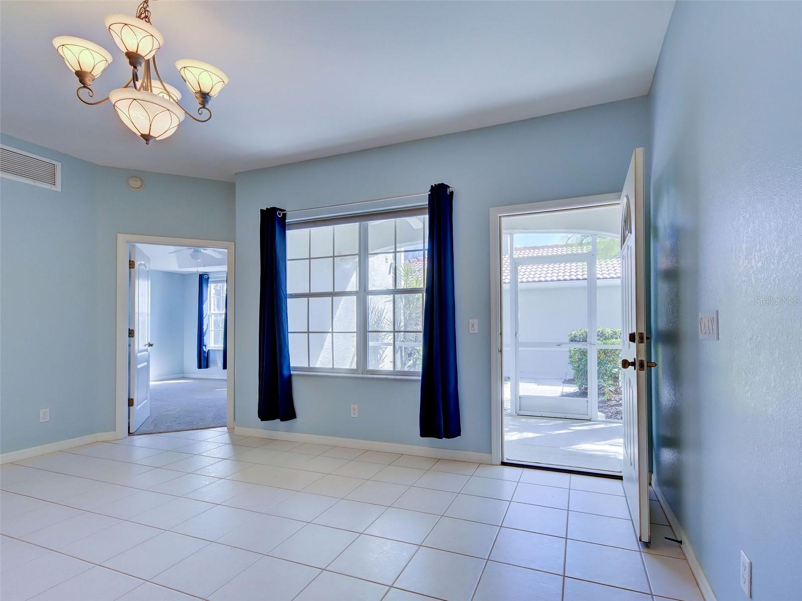 L PAVIA - Residential