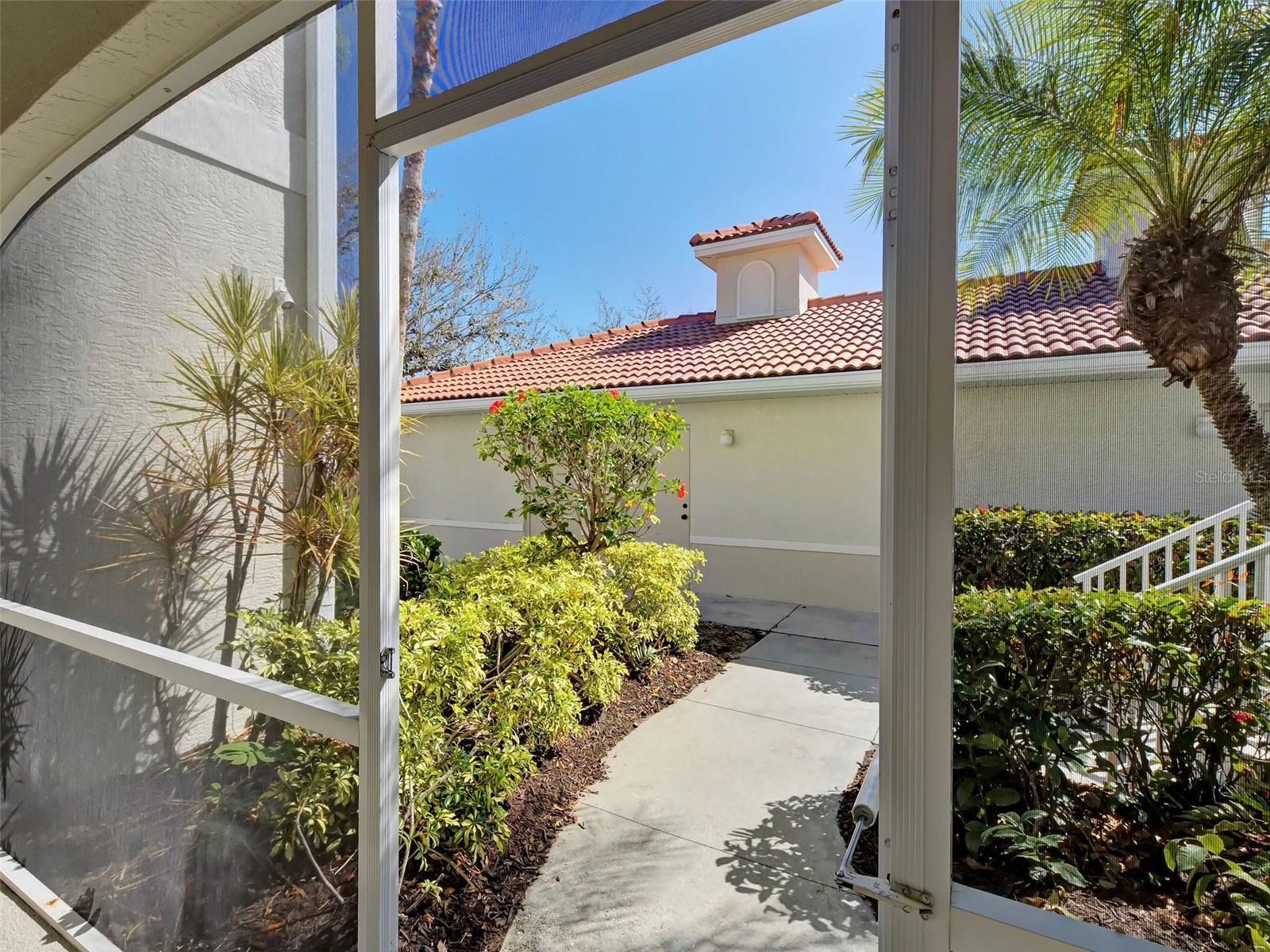 L PAVIA - Residential