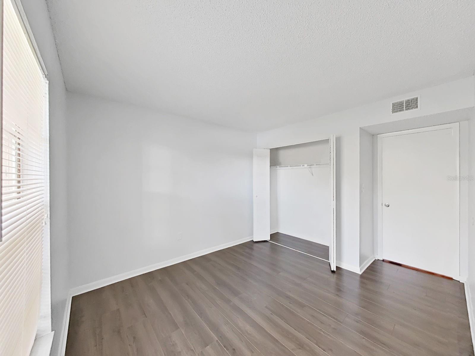 MEADOWLAKE PALM HARBOR CONDO - Residential