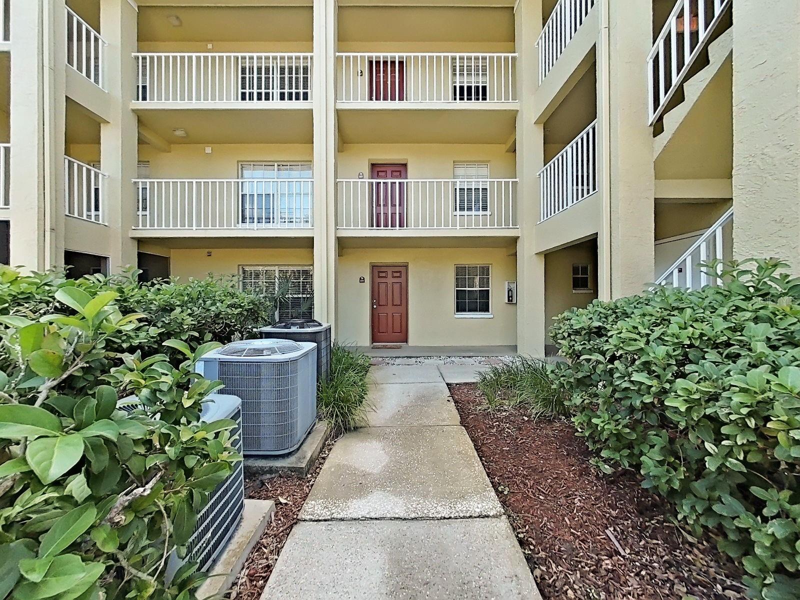 MEADOWLAKE PALM HARBOR CONDO - Residential
