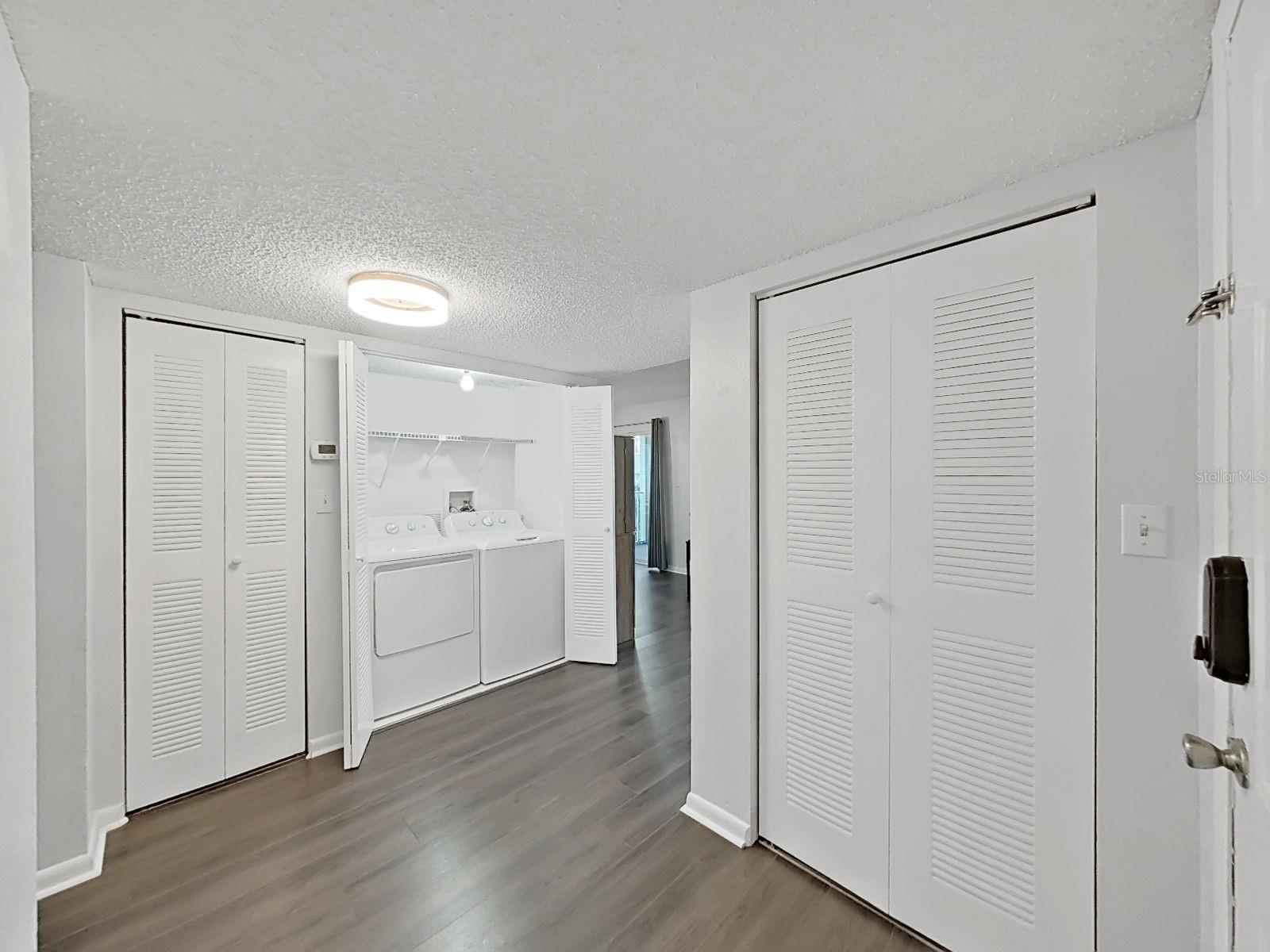 MEADOWLAKE PALM HARBOR CONDO - Residential