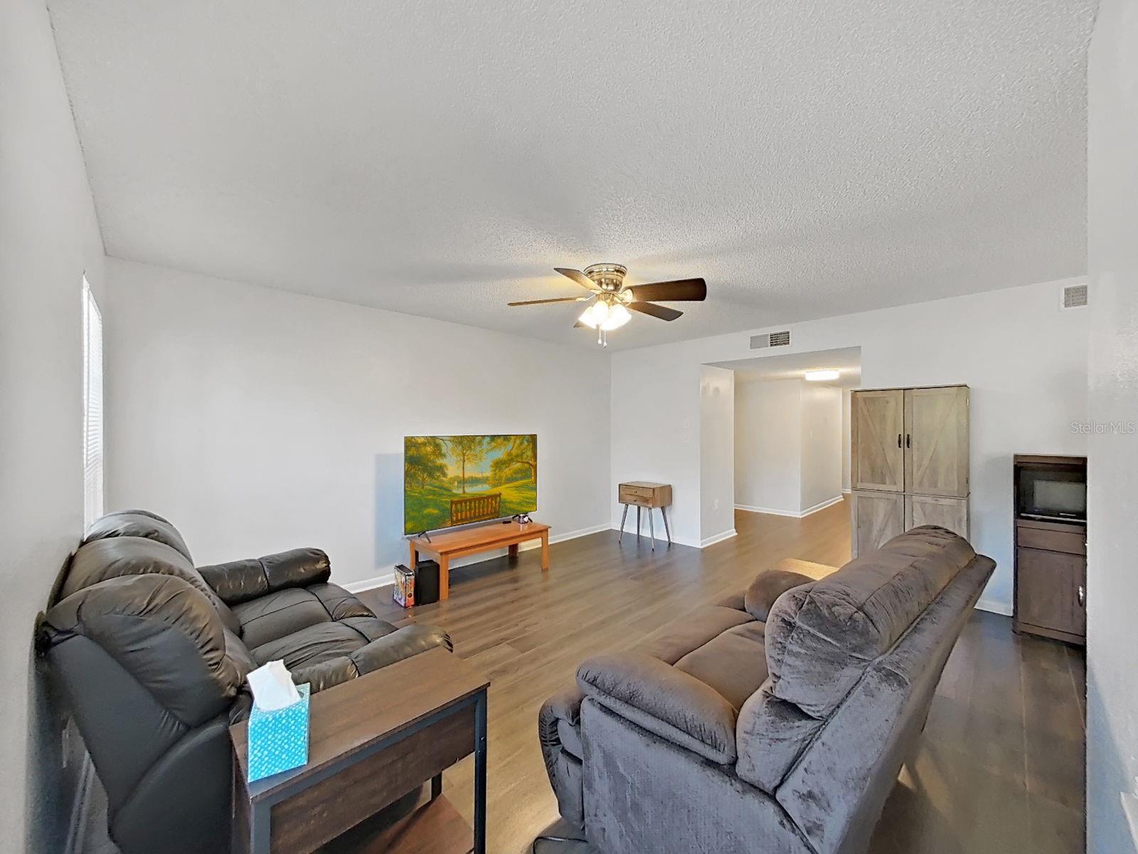 MEADOWLAKE PALM HARBOR CONDO - Residential