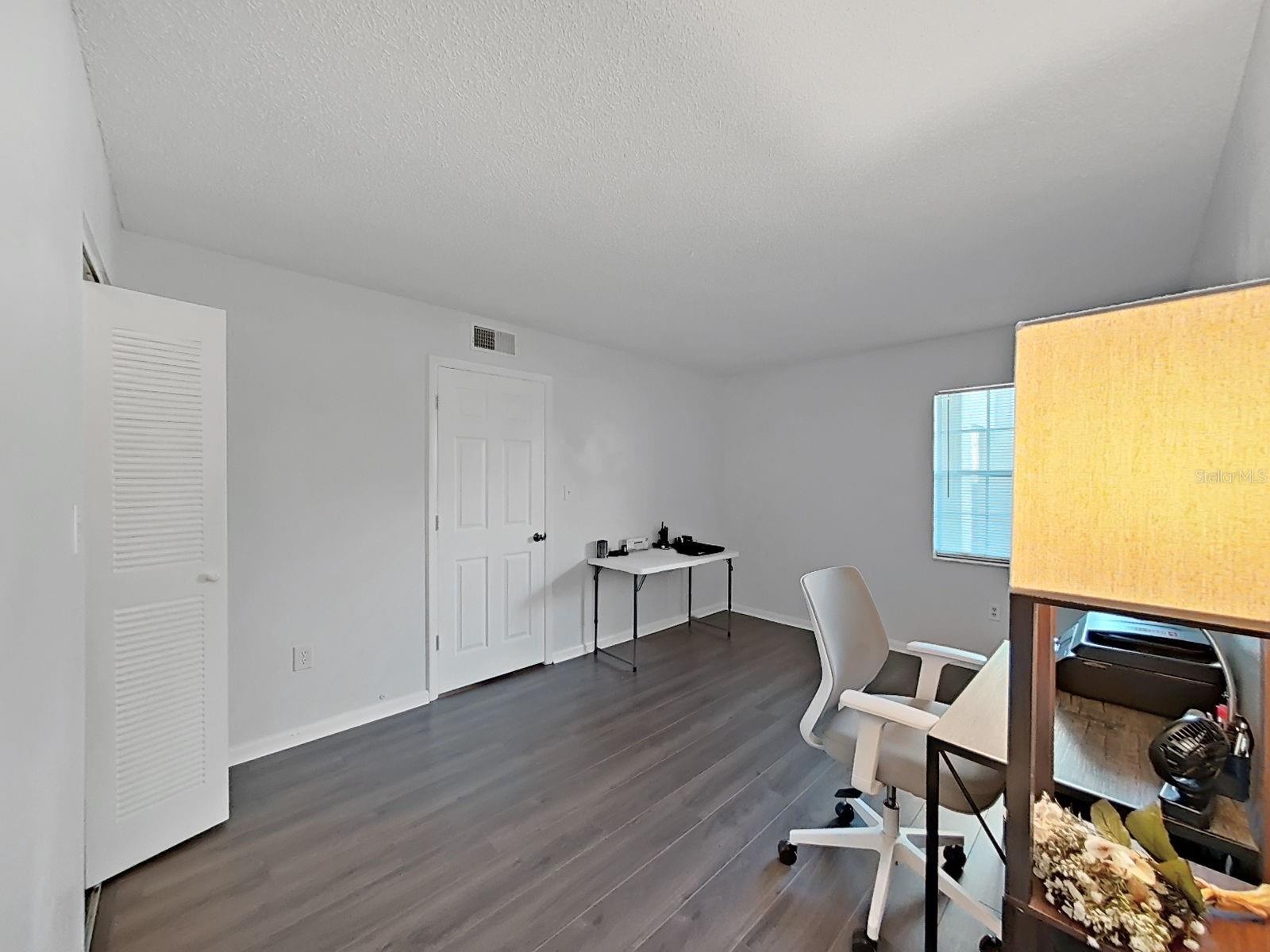 MEADOWLAKE PALM HARBOR CONDO - Residential