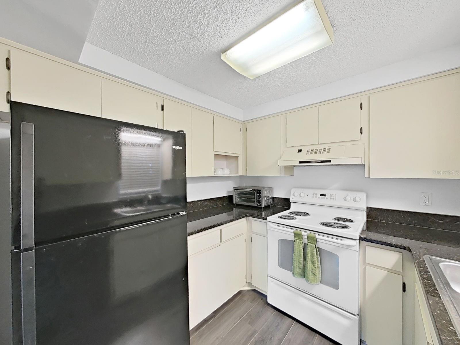 MEADOWLAKE PALM HARBOR CONDO - Residential