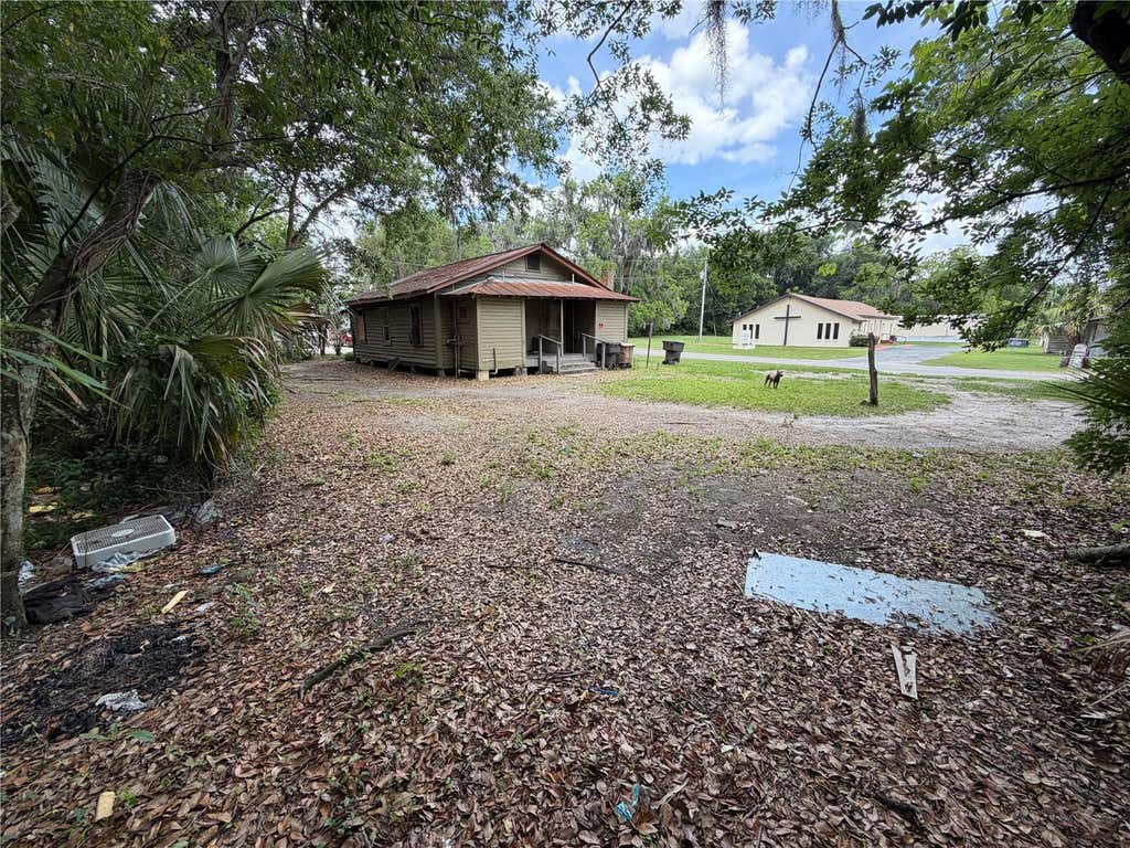 Photo of 727 NW 7th Avenue, Ocala, FL 34475 (MLS # TB8534157)
