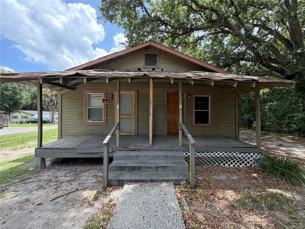 Photo of 727 NW 7th Avenue, Ocala, FL 34475 (MLS # TB8534157)
