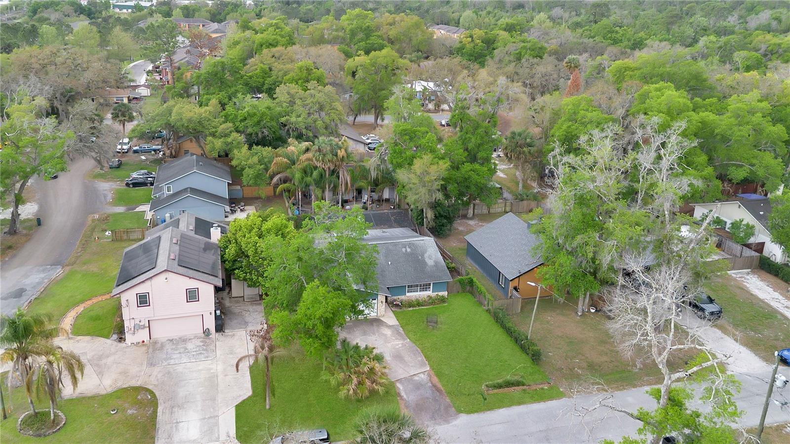 LONGWOOD PARK - Residential