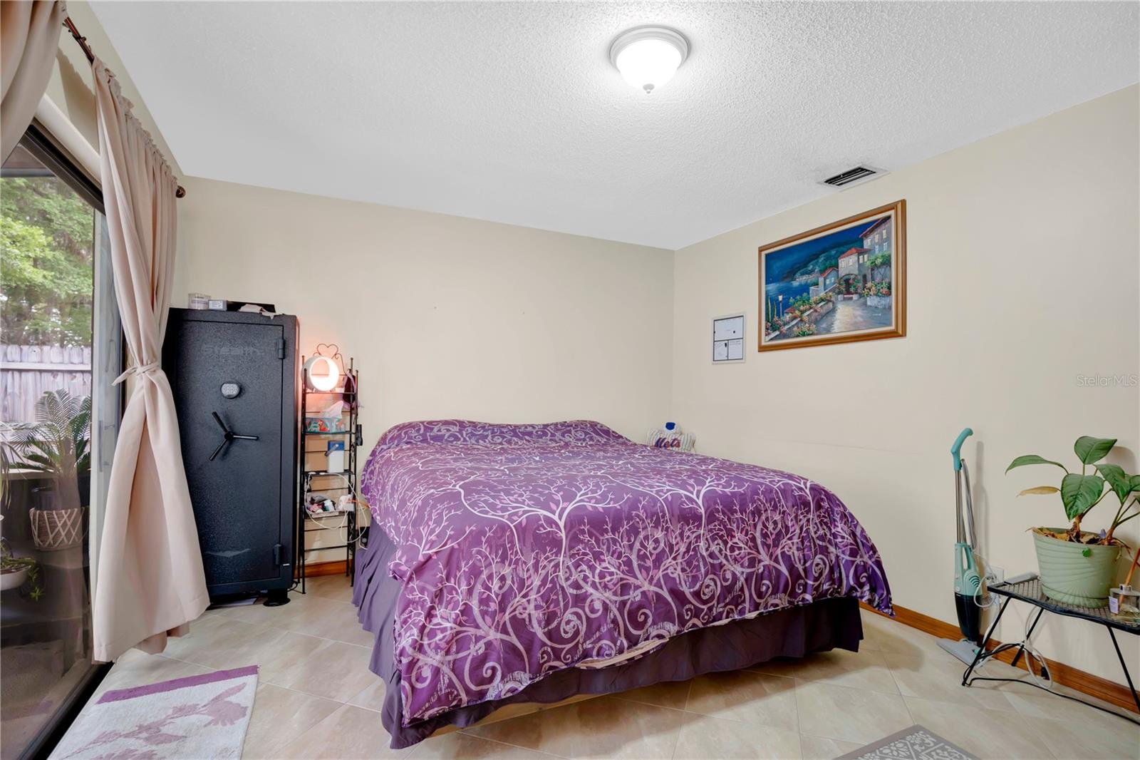 LONGWOOD PARK - Residential