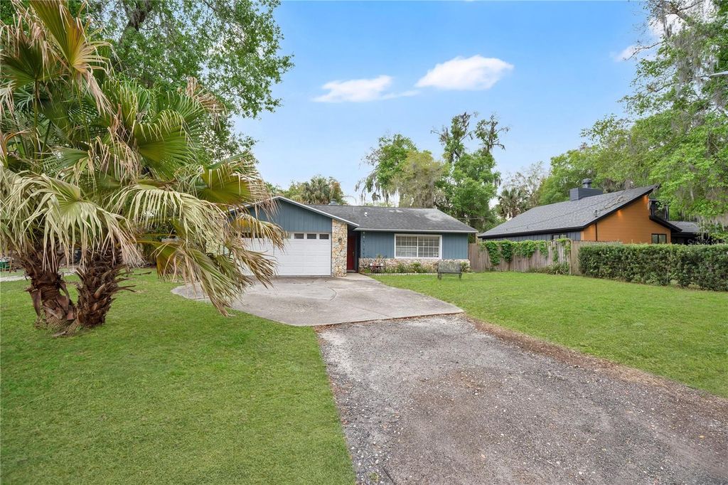 Photo of 257 Gary Boulevard, Longwood, FL 32750 (MLS # O6397966)