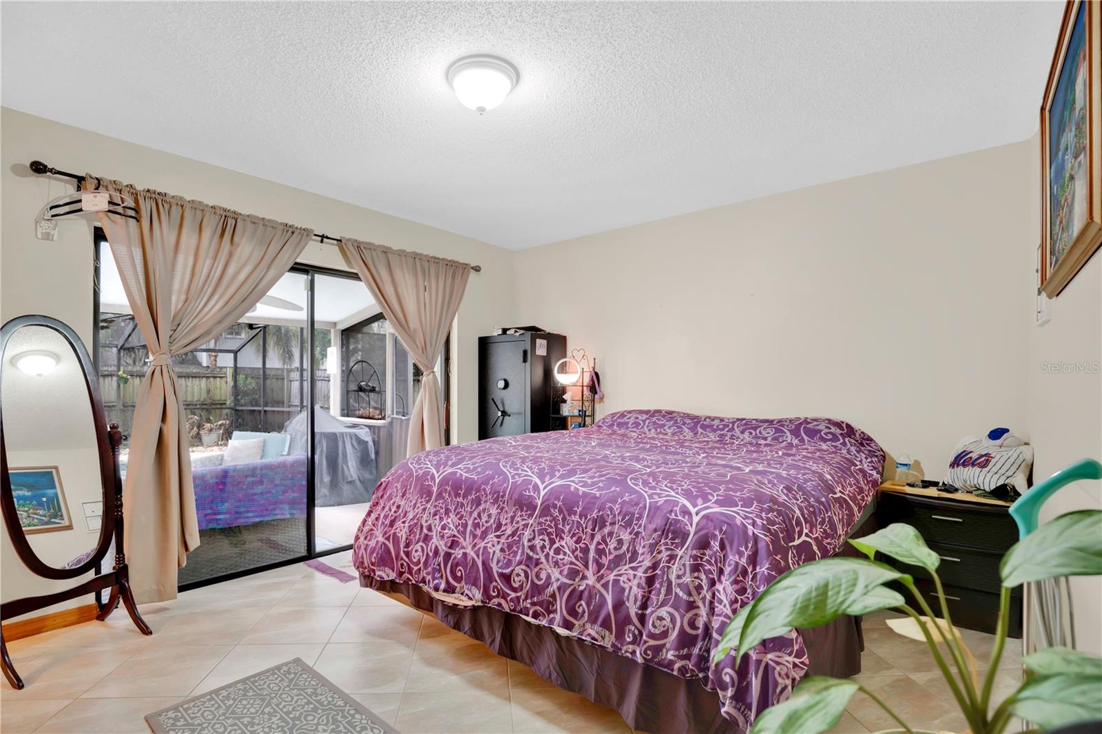 LONGWOOD PARK - Residential