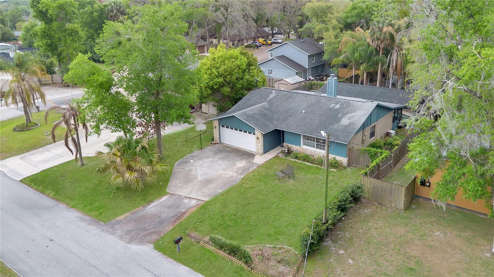 LONGWOOD PARK - Residential