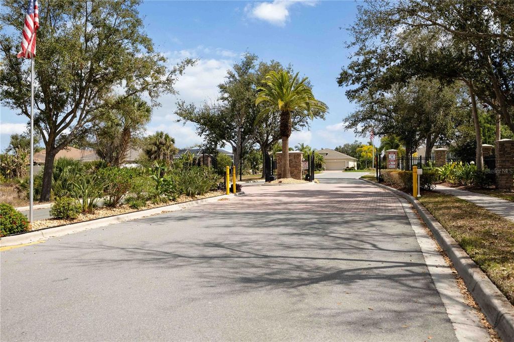 Photo of 4265 Lenox Boulevard, Venice, FL 34293 (MLS # A4684455)