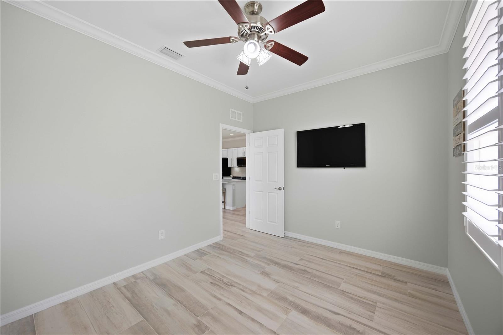 VENTURA VILLAGE - Residential