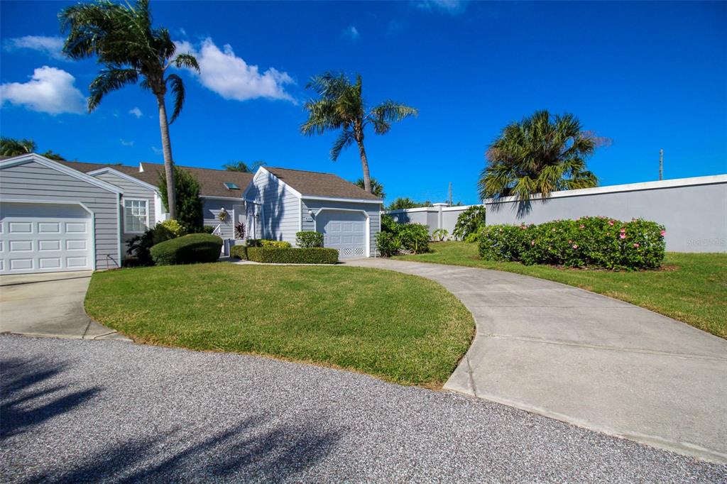 SPOONBILL COURTYARD HOMES AT PERICO BAY - Residential Lease