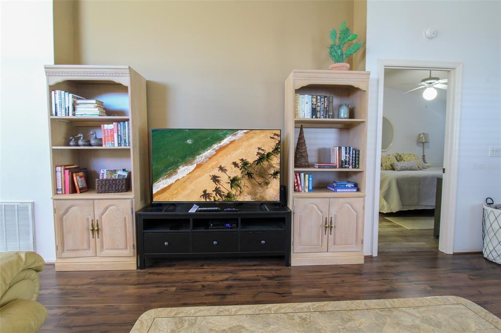 SPOONBILL COURTYARD HOMES AT PERICO BAY - Residential Lease