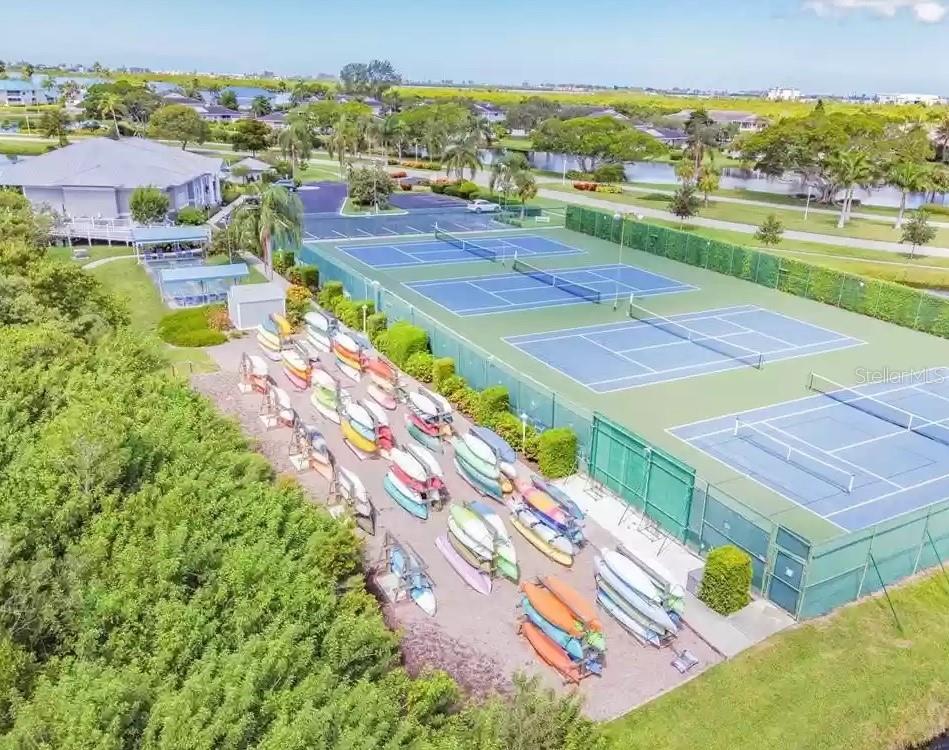 SPOONBILL COURTYARD HOMES AT PERICO BAY - Residential Lease