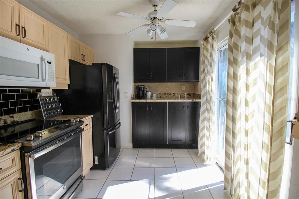 SPOONBILL COURTYARD HOMES AT PERICO BAY - Residential Lease