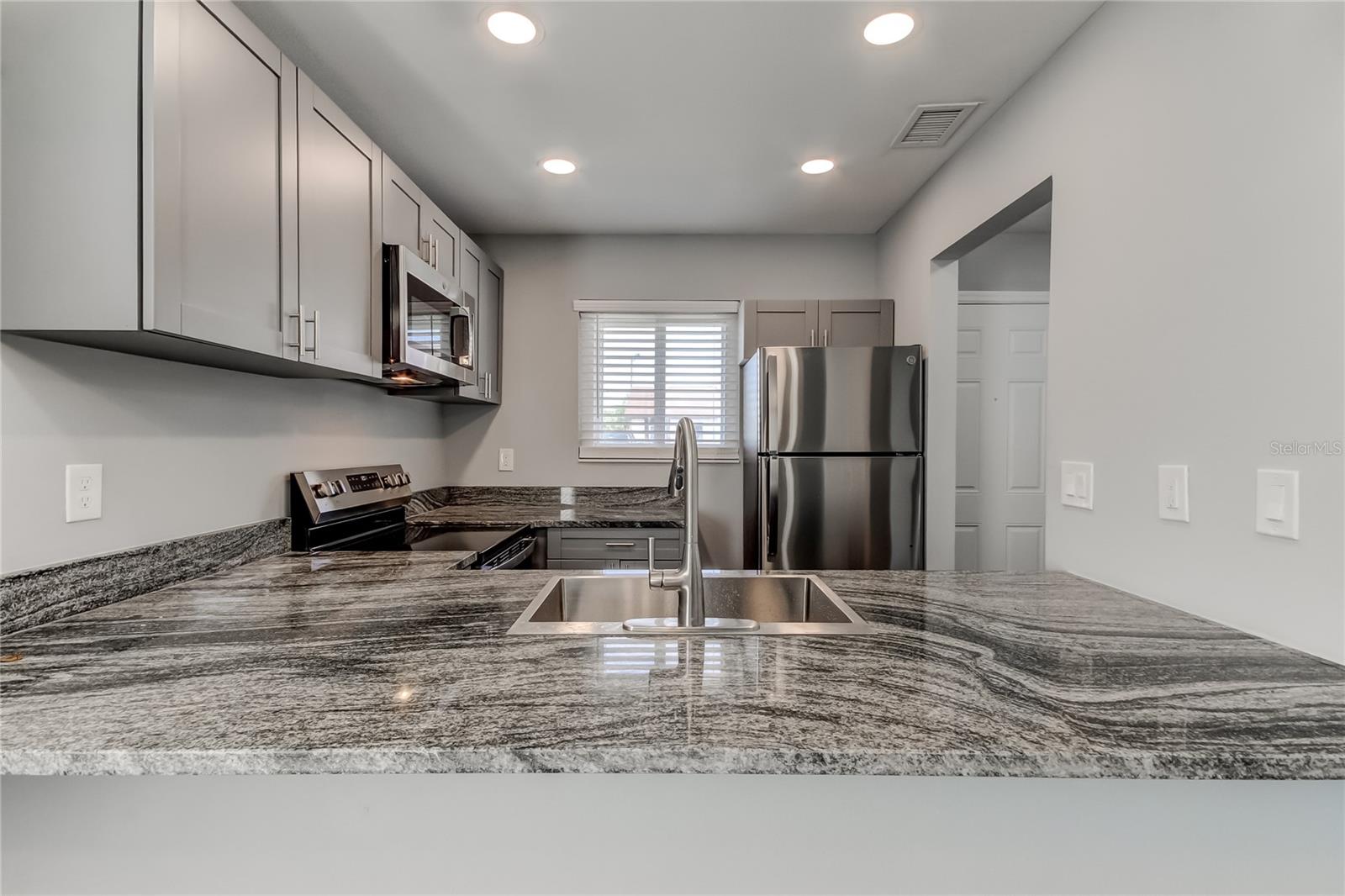 TALIA CONDO - Residential