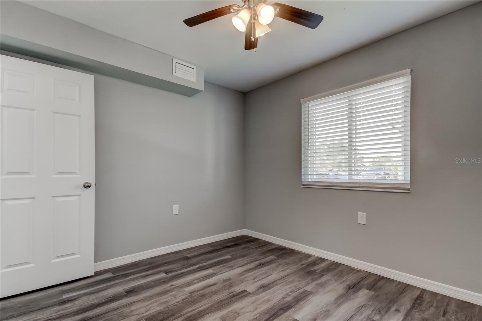 TALIA CONDO - Residential