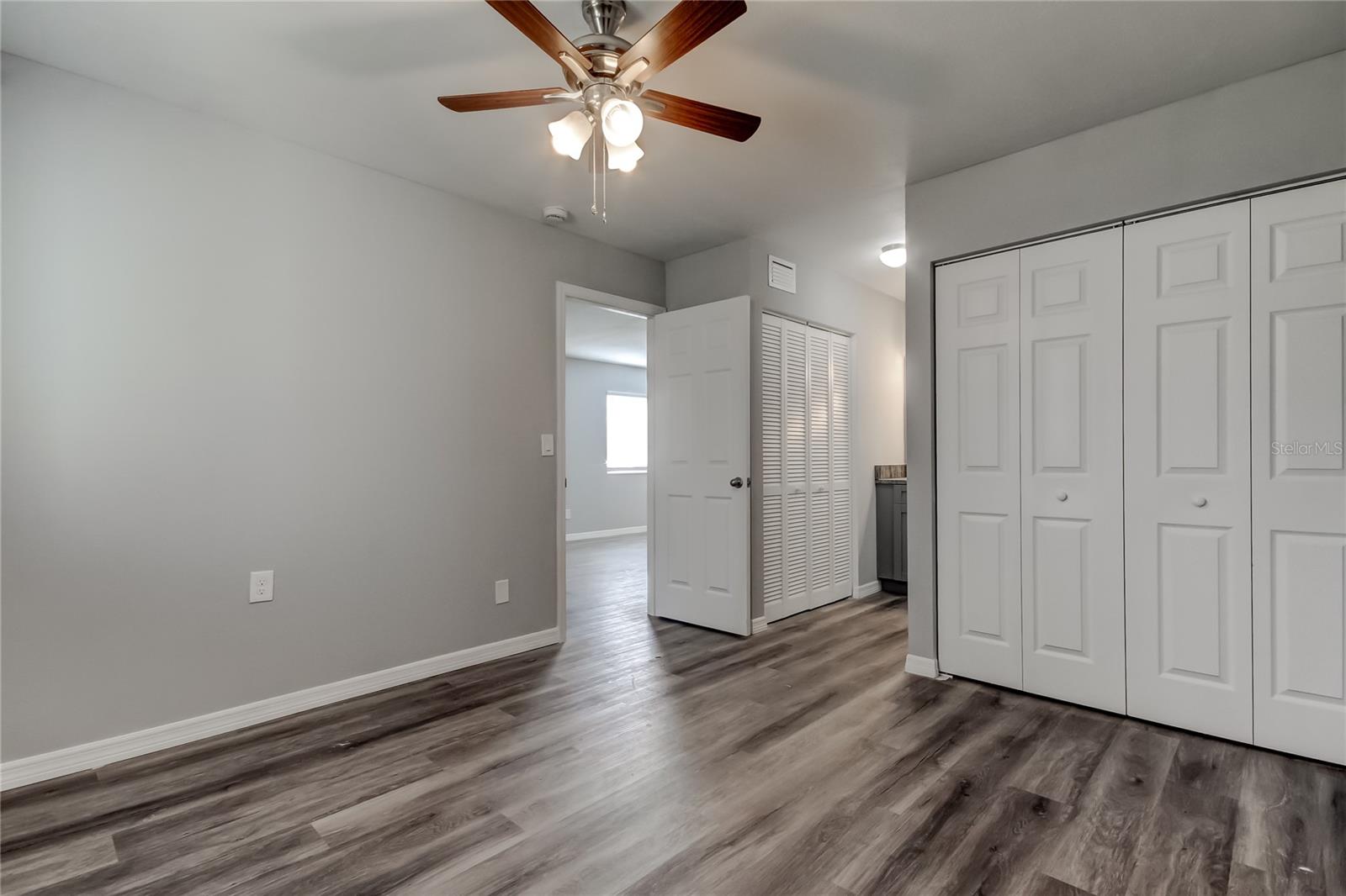 TALIA CONDO - Residential