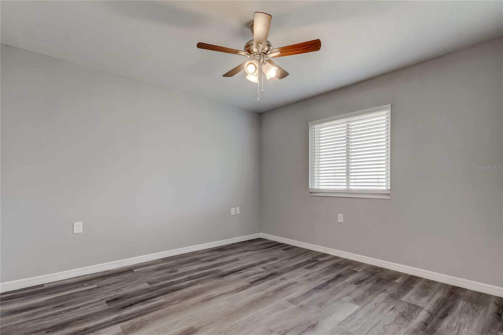 TALIA CONDO - Residential