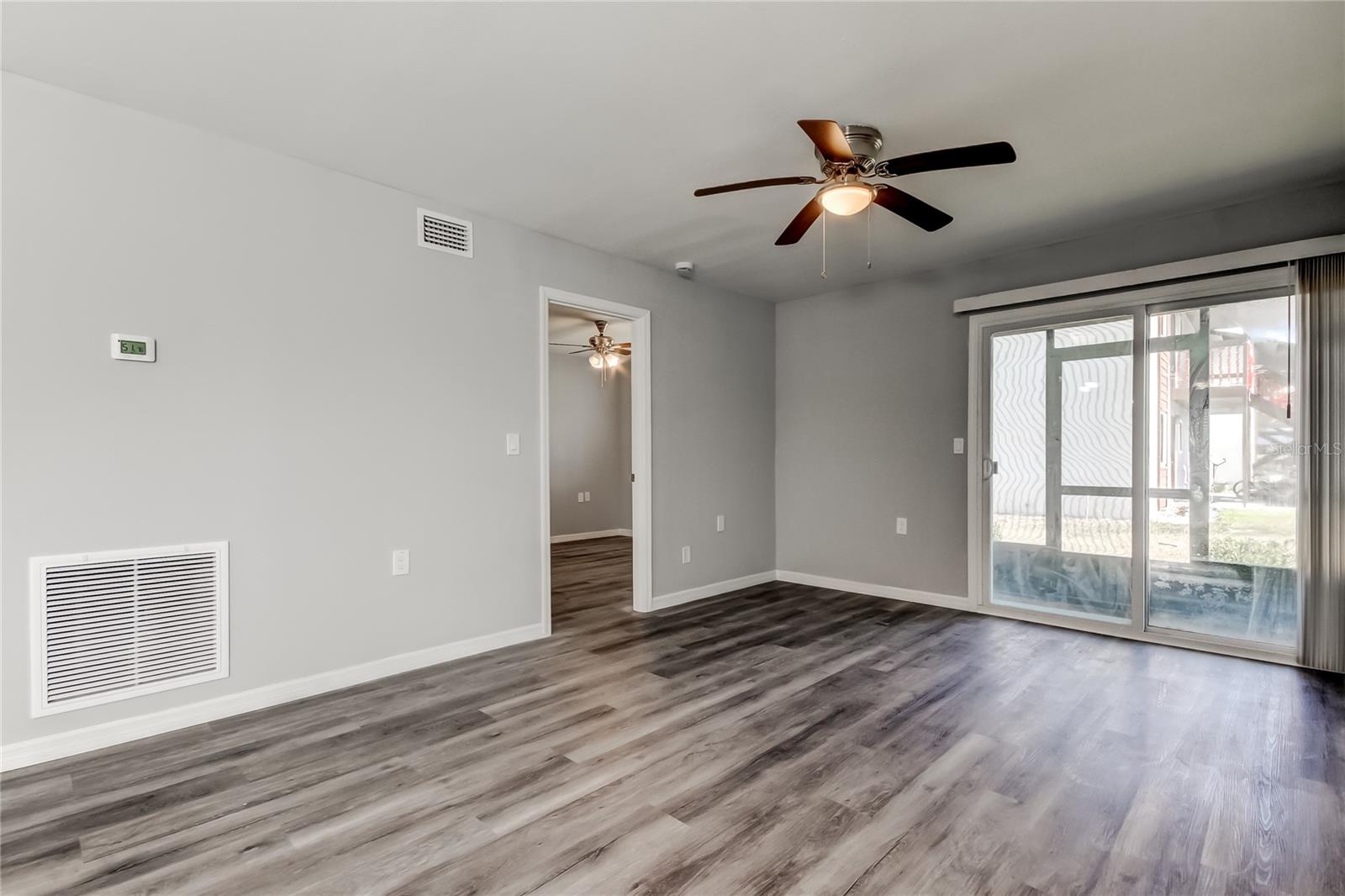 TALIA CONDO - Residential