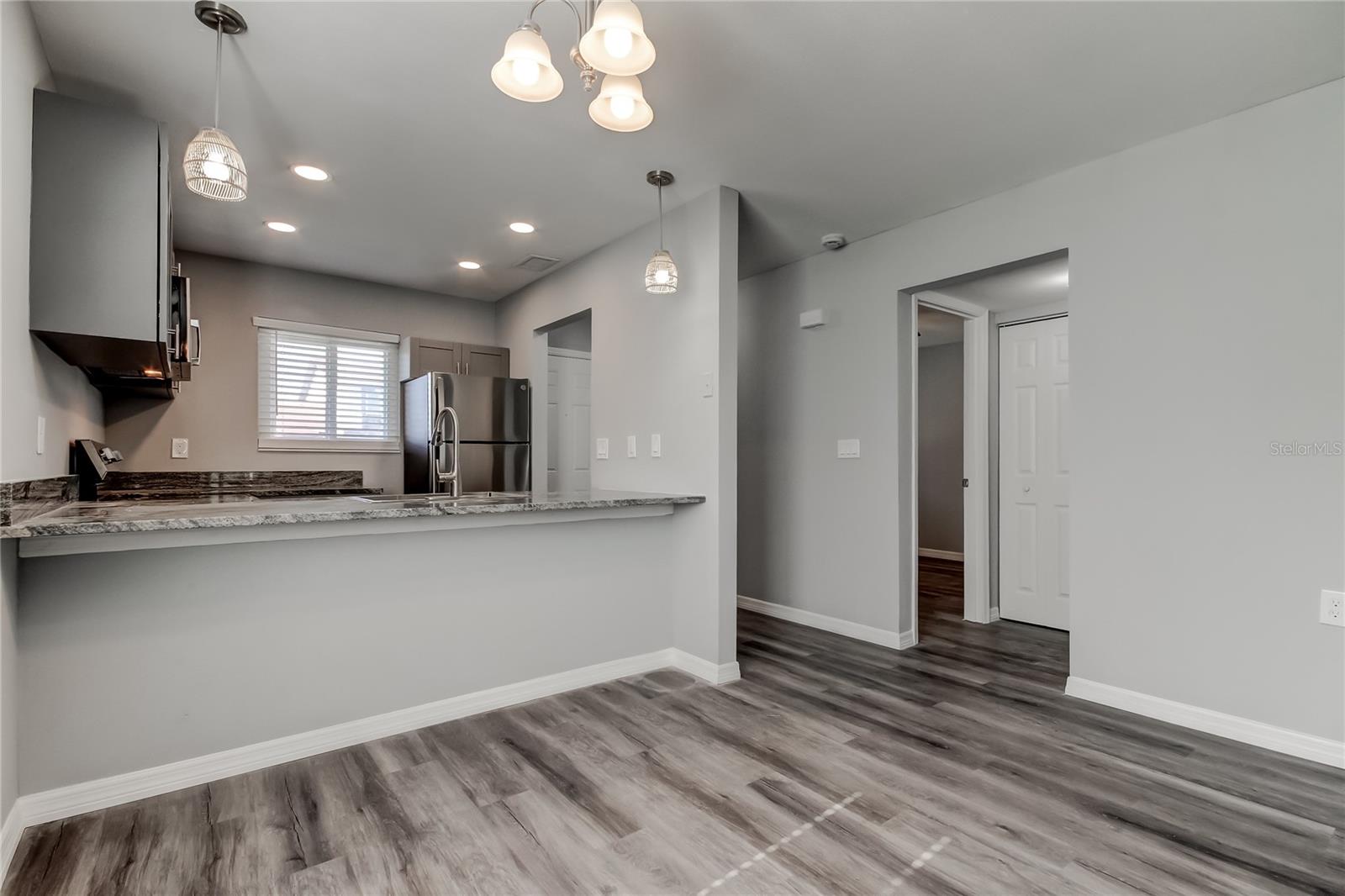 TALIA CONDO - Residential