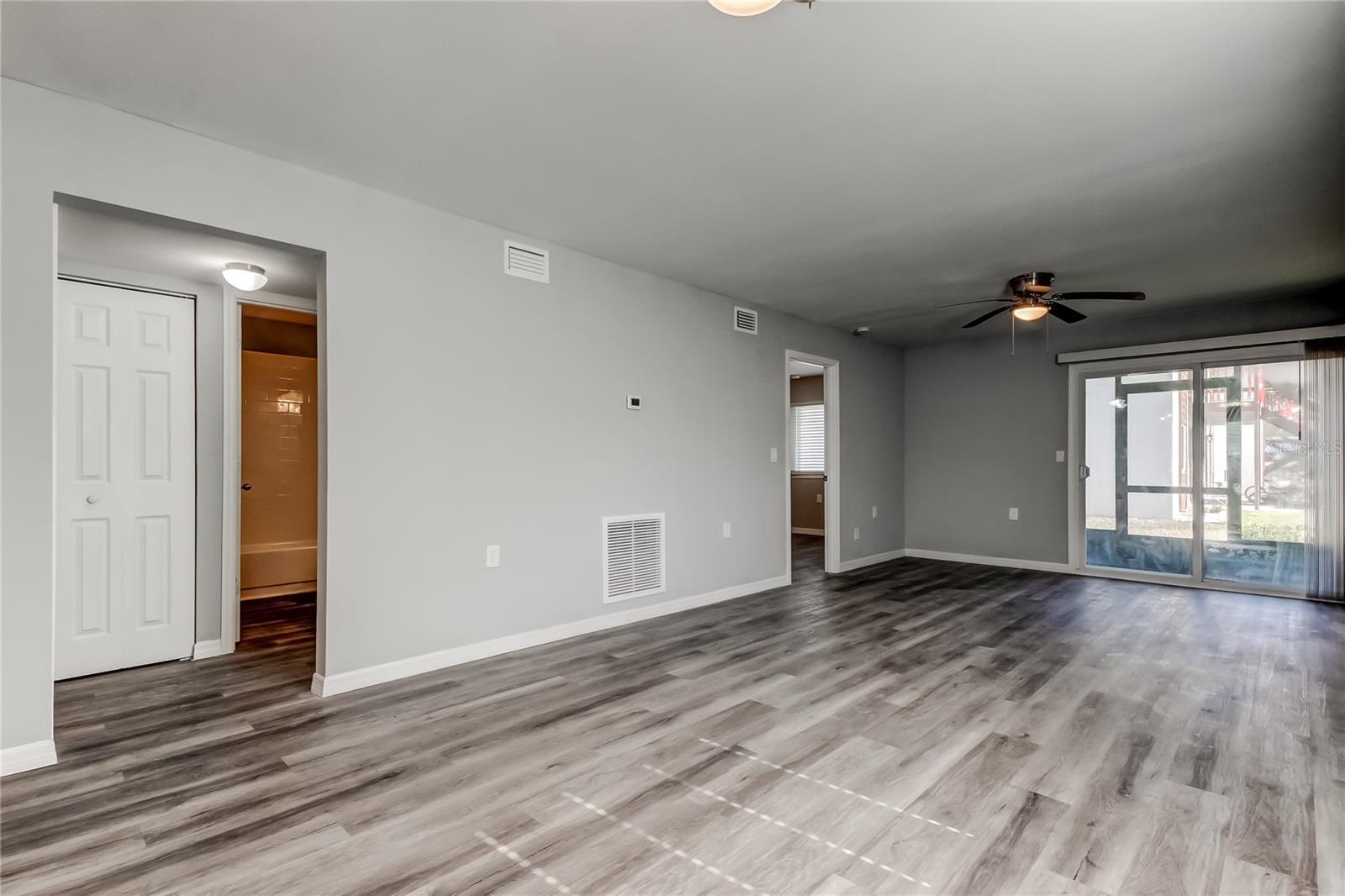 TALIA CONDO - Residential