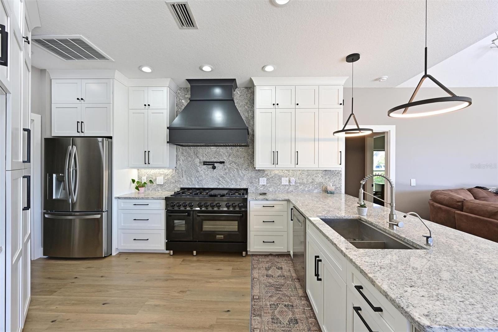 12246 CLUBHOUSE DRIVE