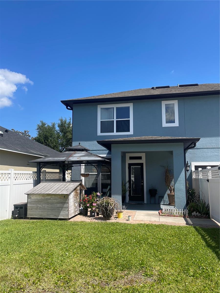 LAKES WINDERMERE PH 01 49 108 - Residential