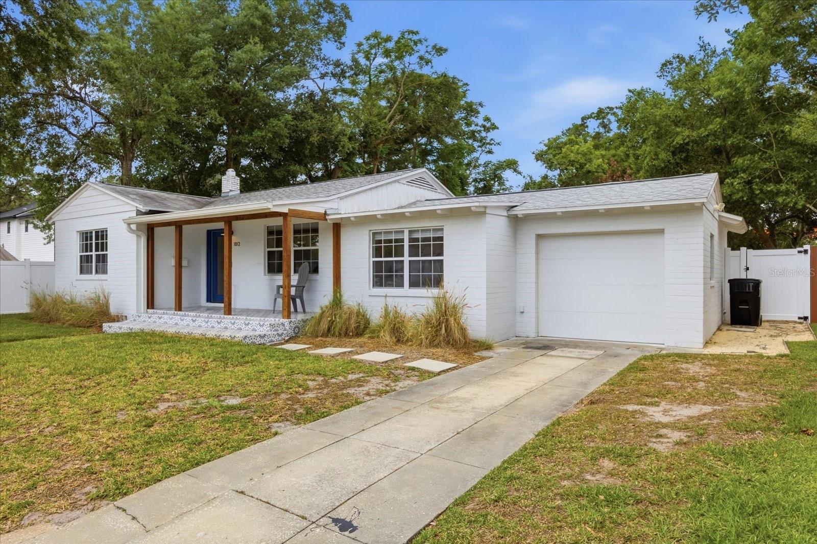 HIGHLAND GROVE - Residential