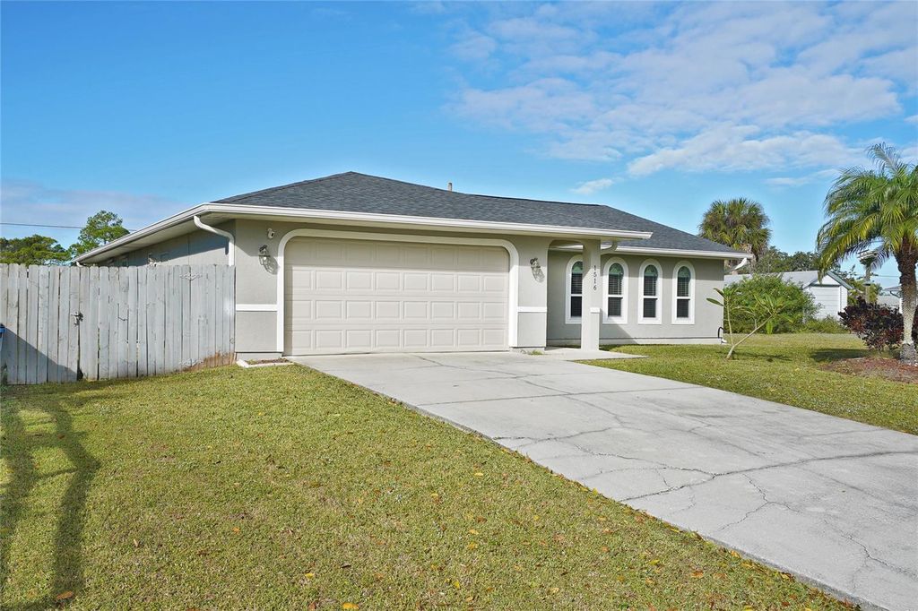 Photo of 1516 Glendale Avenue NW, Palm Bay, FL 32907 (MLS # O6368301)