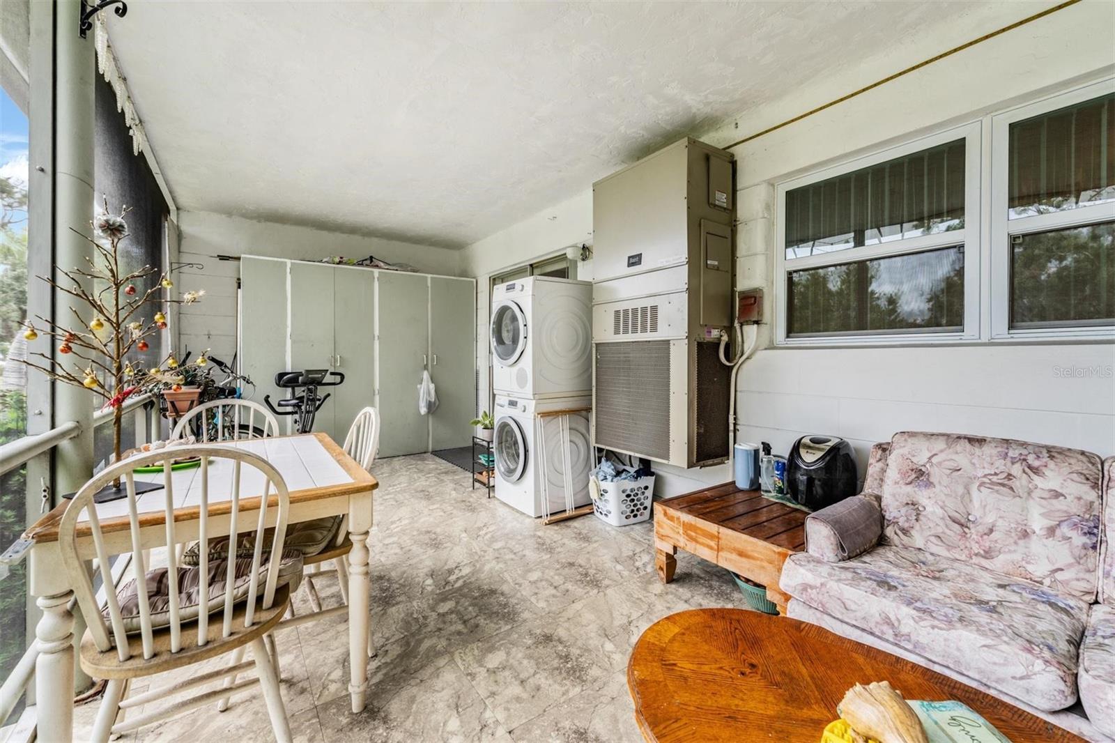 CLEARVIEW OAKS - Residential