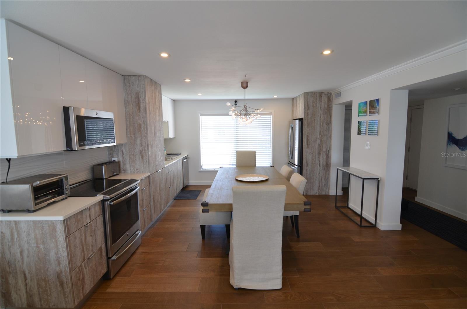 LONGBOAT HARBOUR - Residential Lease