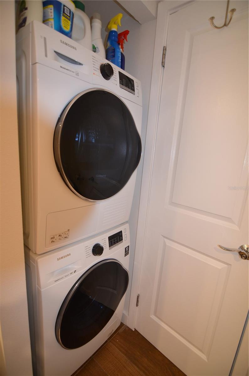 LONGBOAT HARBOUR - Residential Lease