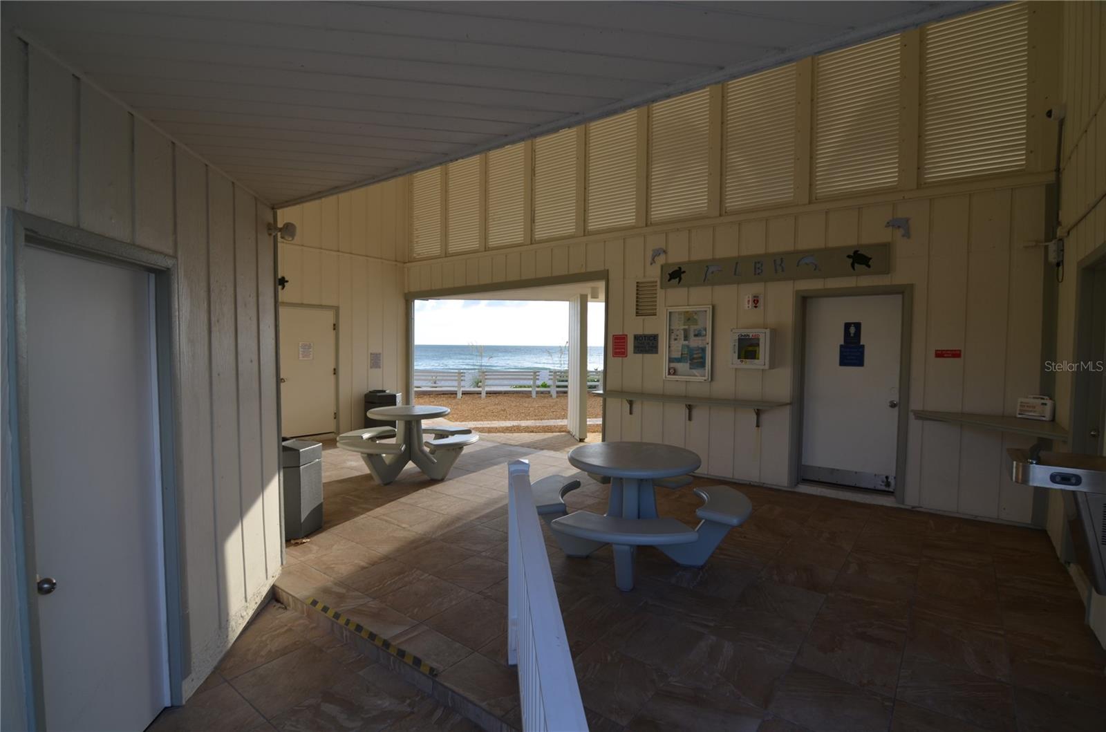 LONGBOAT HARBOUR - Residential Lease