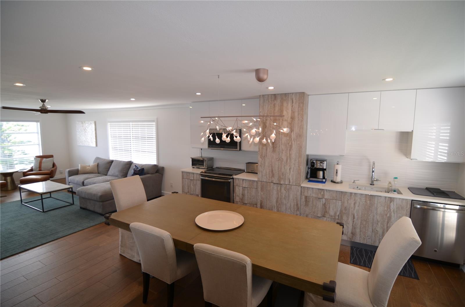 LONGBOAT HARBOUR - Residential Lease