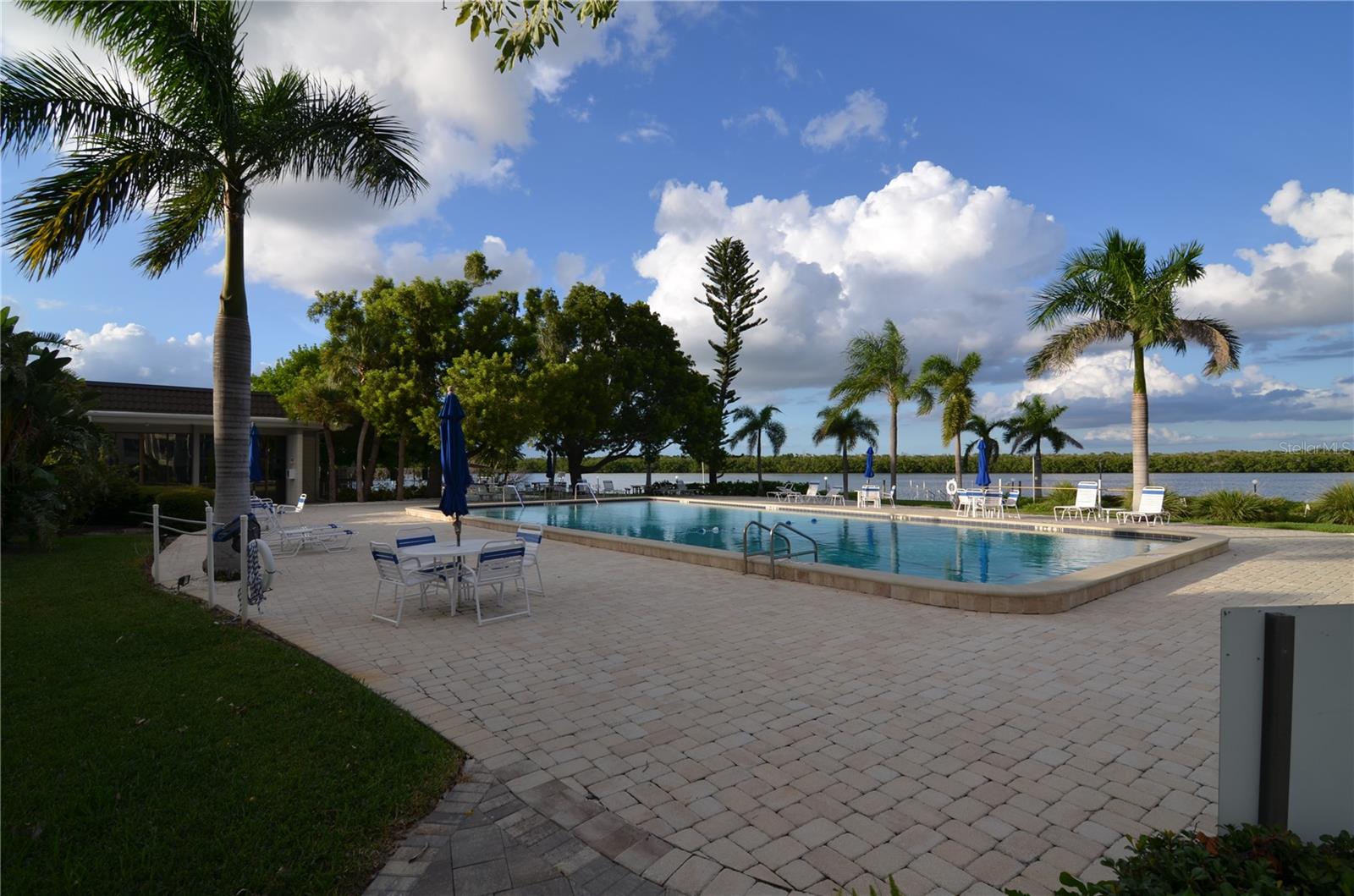 LONGBOAT HARBOUR - Residential Lease