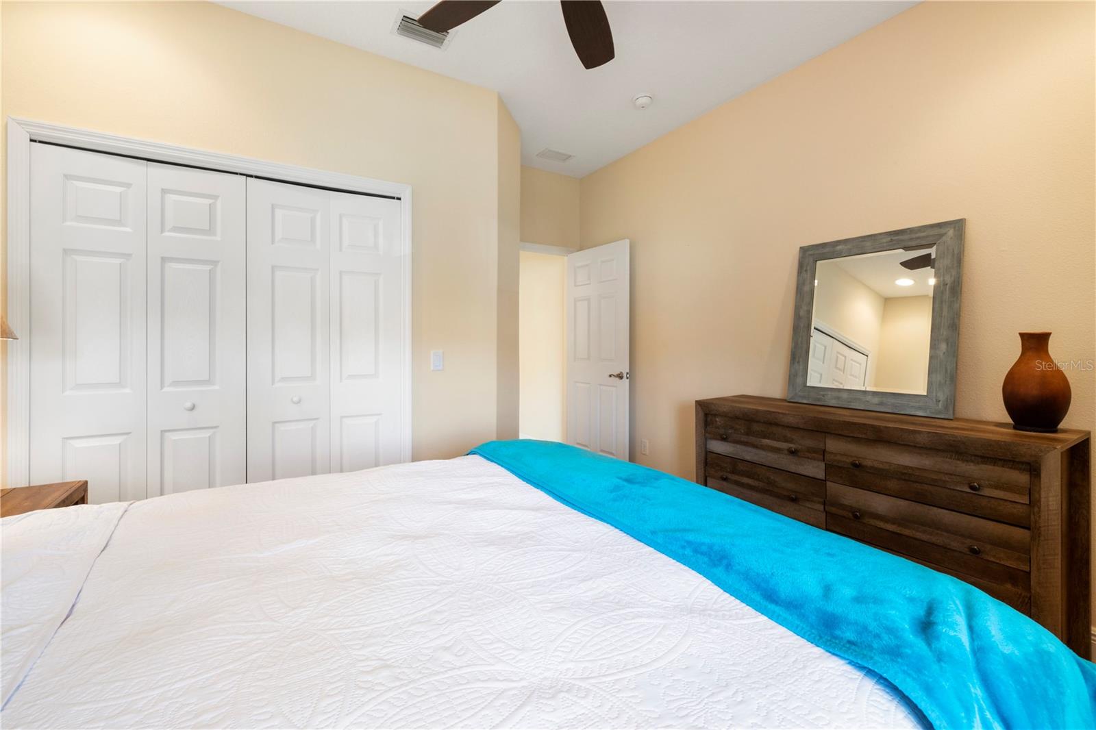 RIVA TRACE - Residential Lease