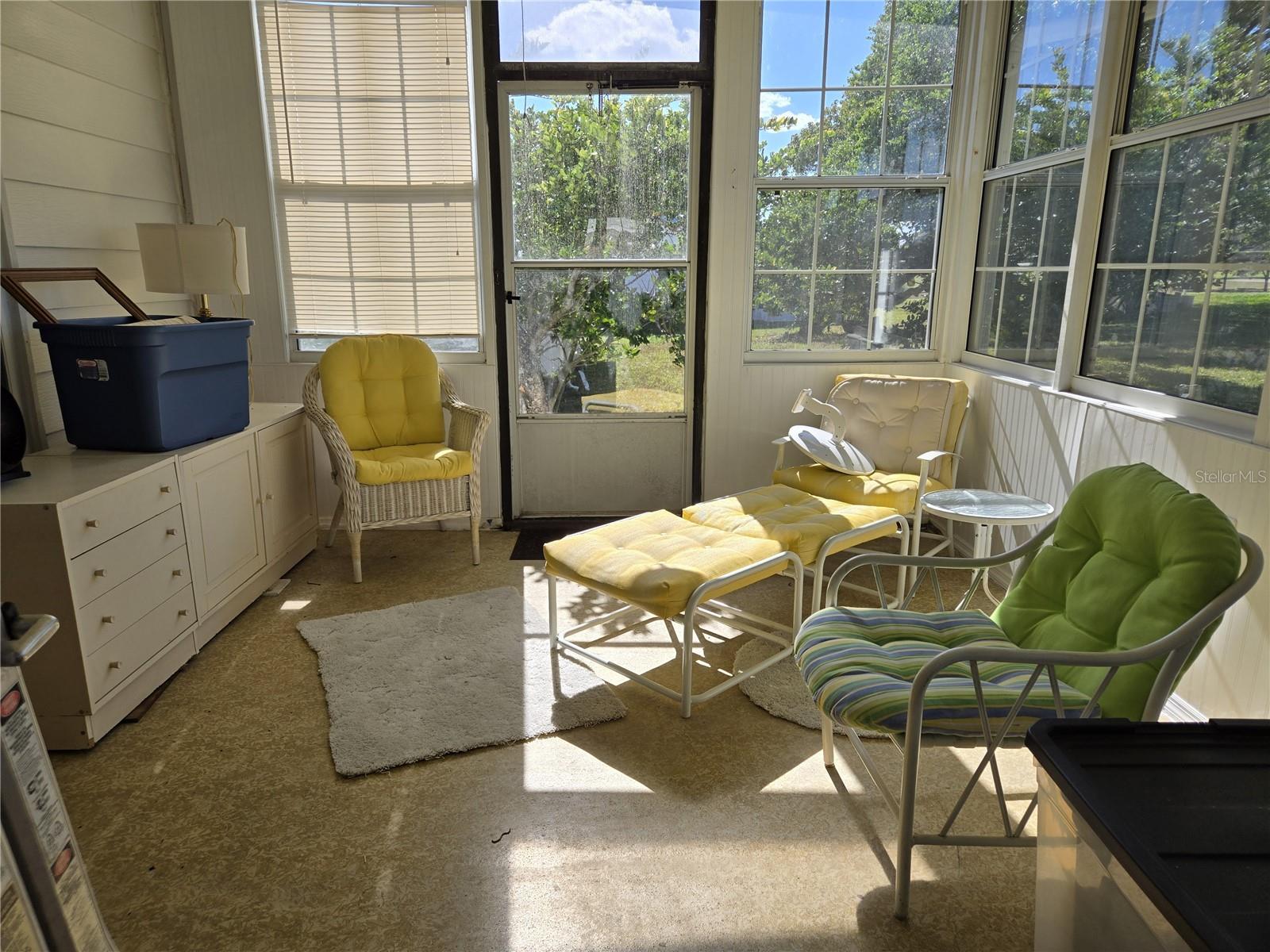 BANBURY VILLAGE CONDO - Residential