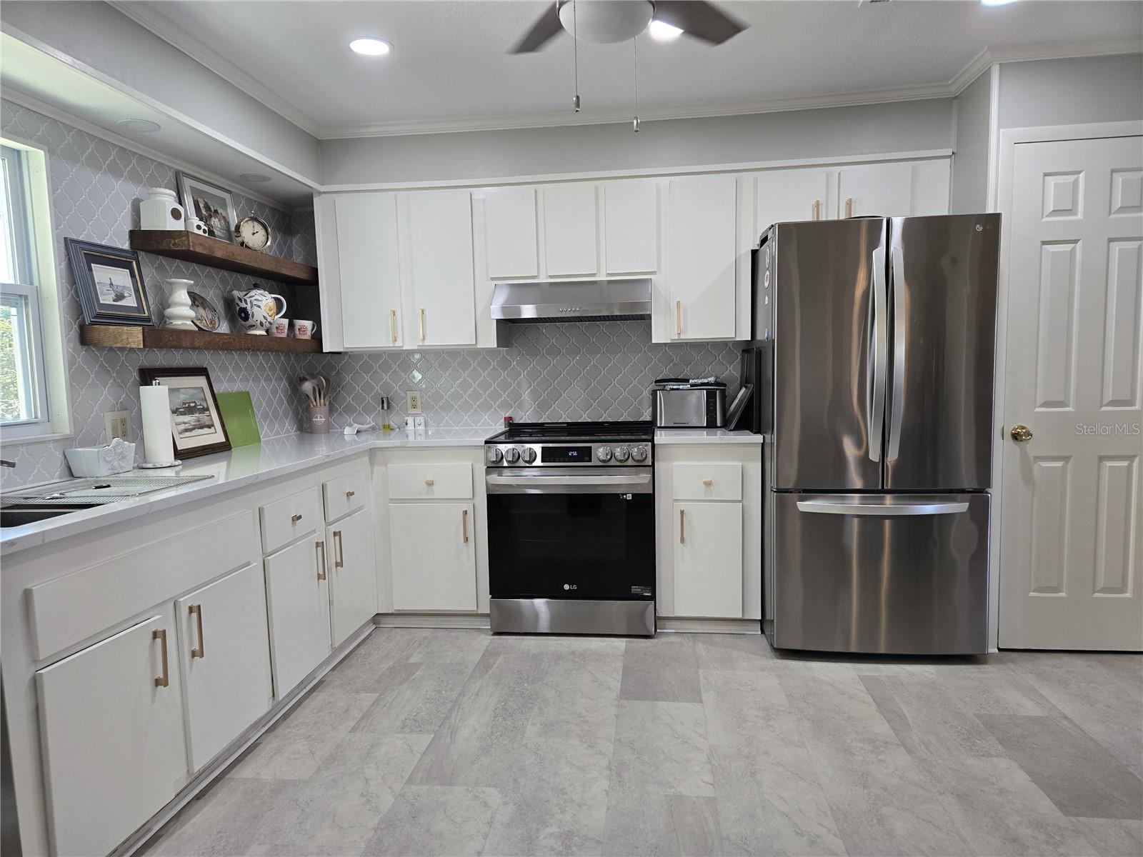 BANBURY VILLAGE CONDO - Residential