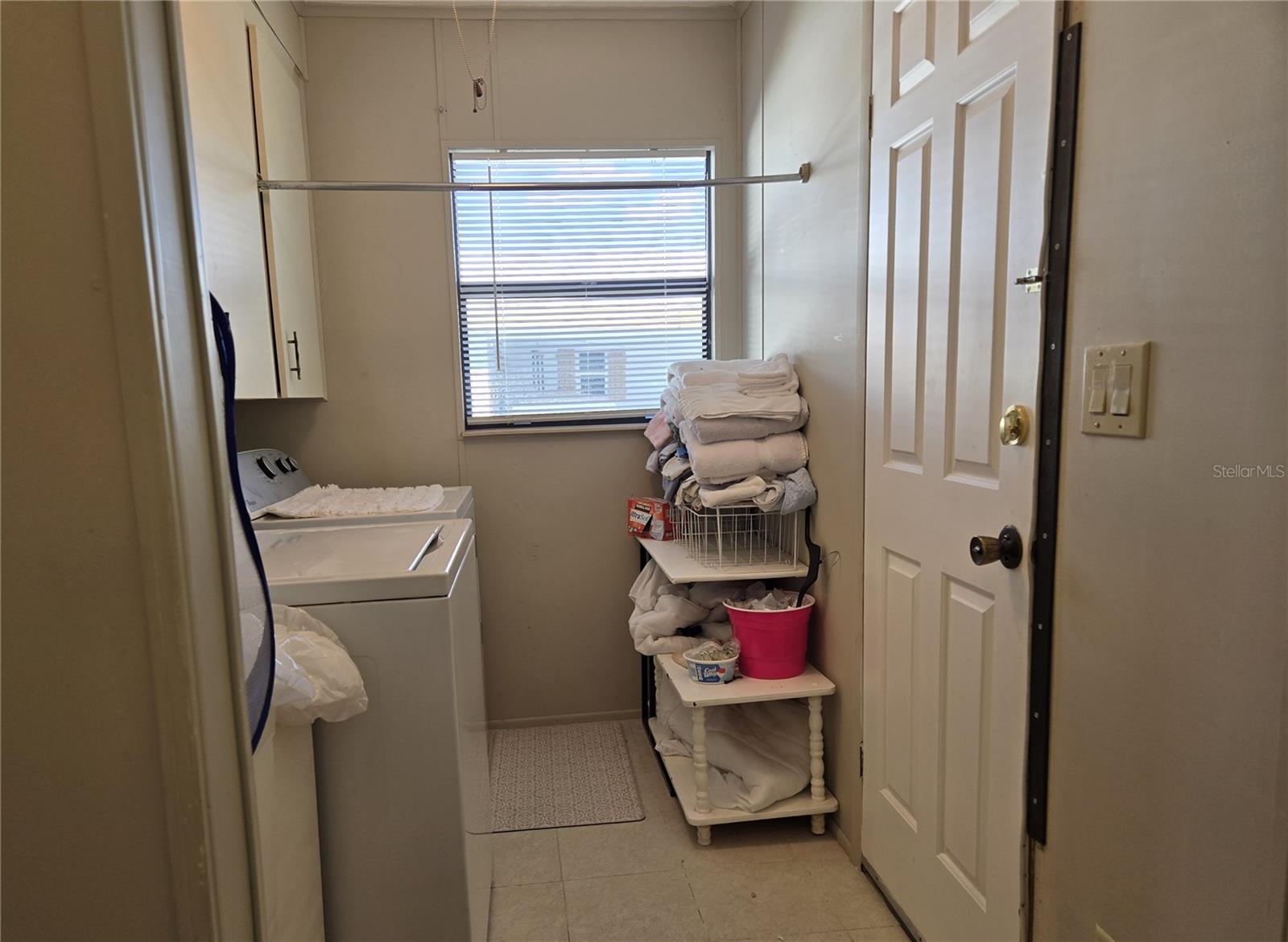 BANBURY VILLAGE CONDO - Residential