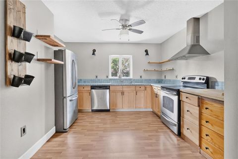 Tiny photo for 1420 E 8th Avenue, Mount Dora, FL 32757 (MLS # O6420670)