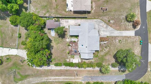 Tiny photo for 1420 E 8th Avenue, Mount Dora, FL 32757 (MLS # O6420670)