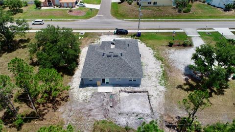 Single Family Residence in PORT CHARLOTTE FL 22286 PEACHLAND BOULEVARD 7.jpg