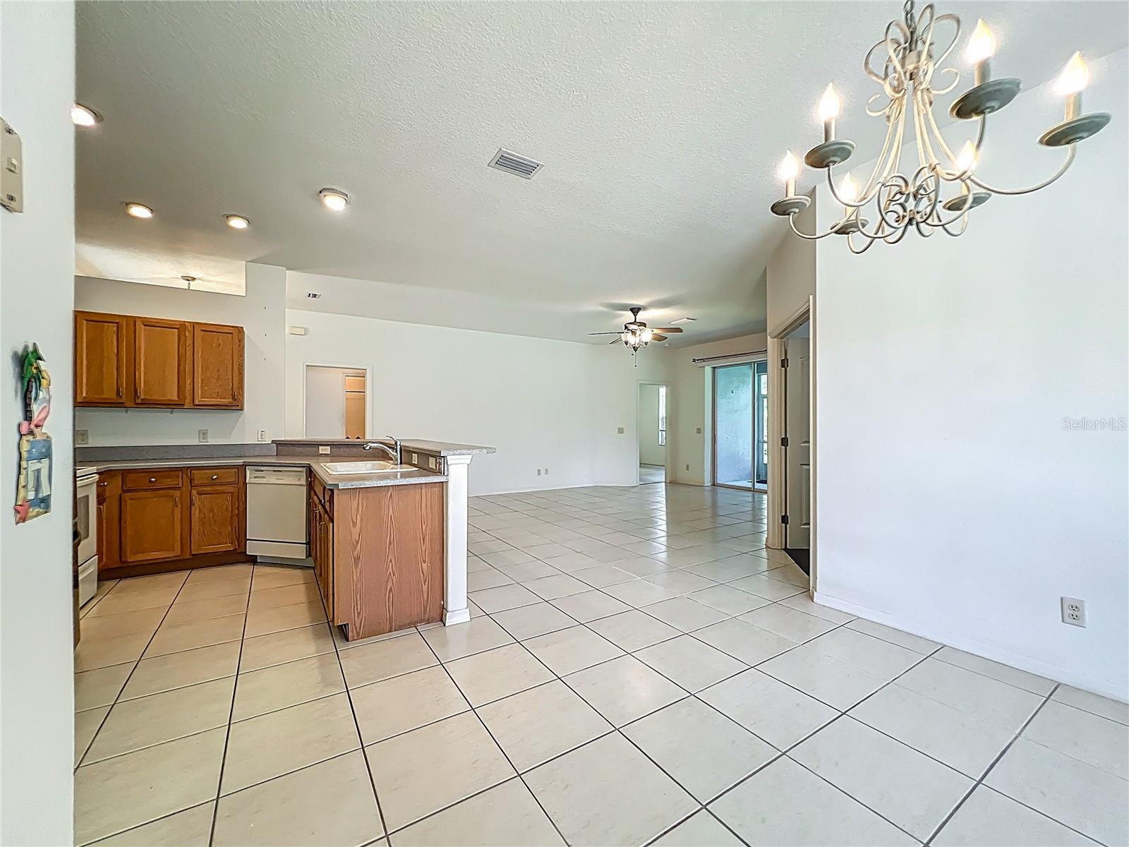CANTERBURY LAKE ESTATES SECOND ADD - Residential